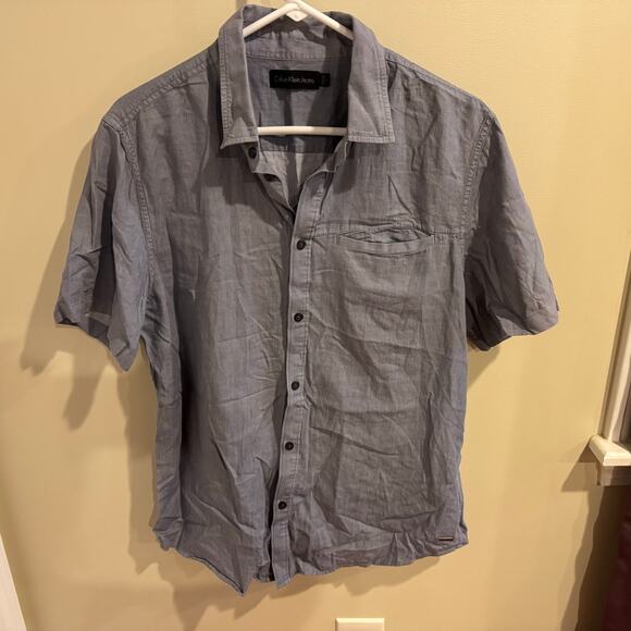 Calvin Klein Men’s Short Sleeve Buttondown Size Large - Picture 1 of 4
